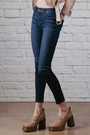(OPEN PACK) Classic Mid Rise Skinny WEP3540