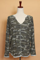 Camo V Neck Grey Hem Top (4pc)