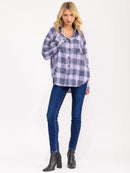 WOMEN'S LONG SLEEVE BUTTON CLOSURE FRONT POCKET PLAID SHIRT