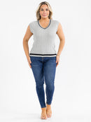 PLUS SIZE SLEEVELESS V-NECK CABLE KNIT SWEATER VEST
