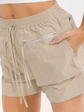 WOMEN'S ELASTIC WAIST POCKETS MINI SHORTS