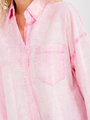 WOMEN'S LONG SLEEVE BUTTON UP FRONT POCKET CHAMBRAY WASHED OVERSIZED SHIRT