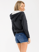 WOMEN'S LONG SLEEVE ZIPPER CLOSURE FRONT POCKETS HOODED SHERPA JACKET