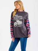 WOMEN'S LONG PLAID SLEEVE GRAPHIC DISTRESS TOP