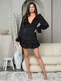 WOMEN'S LONG SLEEVE V-NECK RUFFLE BACK DETAILED MINI DRESS