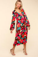 PLUS MAGENTA FLORAL FIT AND FLARE W/ SIDE POCKETS AND SLIT