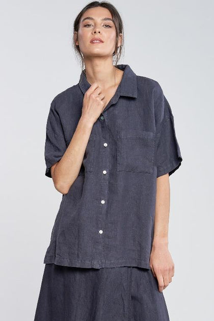 lotus fashion Howdy Honey Graphic Top 50% OFF