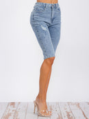 WOMEN'S BUTTON CLOSURE POCKETS DISTRESS DENIM BERMUDA SHORT