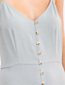 WOMEN'S SLEEVELESS V-NECK BUTTON CLOSURE HIGH-LOW MAXI DRESS