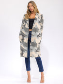 WOMEN'S LONG SLEEVE BUTTON CLOSURE FRONT POCKETS CAMO PRINT COAT