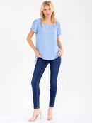WOMEN'S SHORT DETAILED SLEEVE HIGH-LOW SOLID BLOUSE