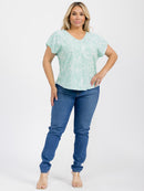 PLUS SIZE SHORT SLEEVE V-NECK GRAPHIC HIGH-LOW BLOUSE