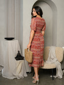 WOMEN'S SHORT SLEEVE SMOCKED BODICE TIERED MIDI DRESS