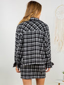 WOMEN'S LONG SLEEVE BUTTON UP PLAID JACKET