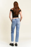 (OPEN PACK) High Rise Classic Straight Jeans with Raw Hem WEP3588