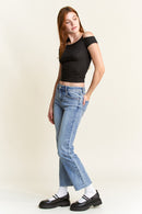 (OPEN PACK) High Rise Classic Straight Jeans with Raw Hem WEP3588