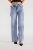 (PRE PACK) Mid Waist Relaxed Wide Leg Jeans EP3647