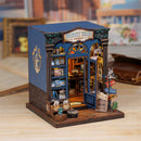 Hands Craft | Journey Trace Bookshop