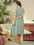 WOMEN'S SHORT SLEEVE V-NECK TIERED POCKETS MIDI DRESS