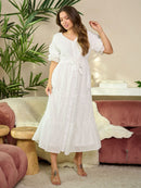 WOMEN'S SHORT SLEEVE V-NECK SWISS DOT DETAILED MAXI DRESS