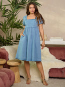WOMEN'S SHORT SLEEVE SQUARE NECK POCKETS DENIM MIDI DRESS