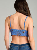 WOMEN'S SLEEVELESS OPEN BACK V-NECK CROCHET CROP TOP