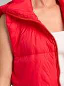 WOMEN'S SLEEVELESS ZIPPER CLOSURE PUFFER VEST