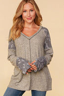CAMO BANDED TWO TONE HACCI COLOR BLOCK TOP