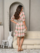 WOMEN'S SHORT SLEEVE SQUARE NECK PLAID MINI DRESS