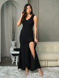 WOMEN'S SLEEVELESS V-NECK FRONT SLIT BODYCON MAXI DRESS